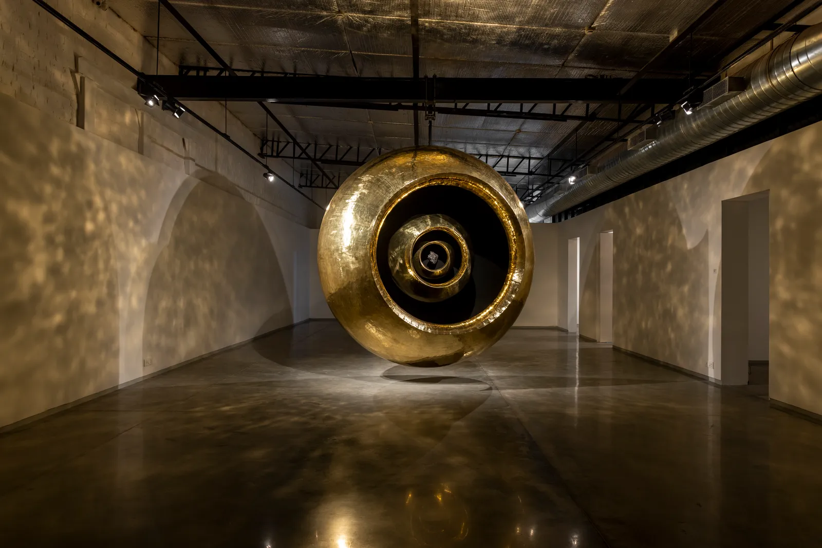 Subodh Gupta: A Visionary Artist Bridging Tradition and Contemporary Art